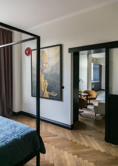 Dark Blue Apartment Warsaw Ngoại thất bức ảnh