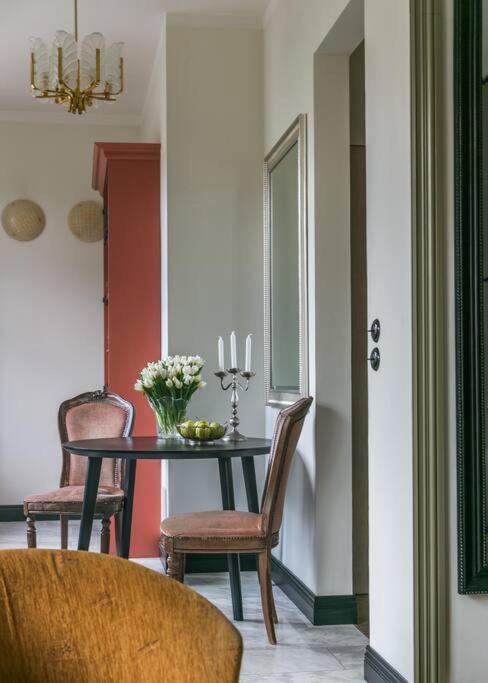 Dark Blue Apartment Warsaw Ngoại thất bức ảnh