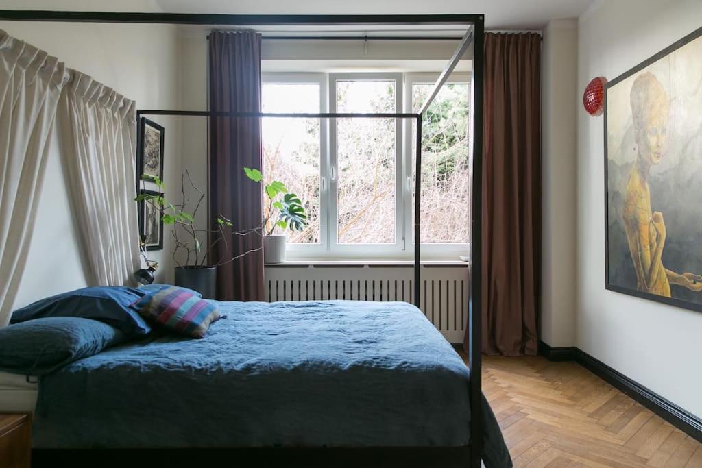 Dark Blue Apartment Warsaw Ngoại thất bức ảnh